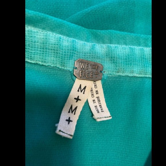 We The Free Teal Sleeveless Collared Button Up Top - Picture 5 of 5